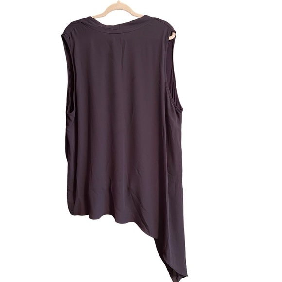 Pennington’s Purple Scoop Neck-Bubble Hem-long Flowy Side Panel. Size 4X - Picture 2 of 9